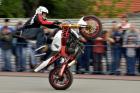 Pokaz akrobacji motocyklowych